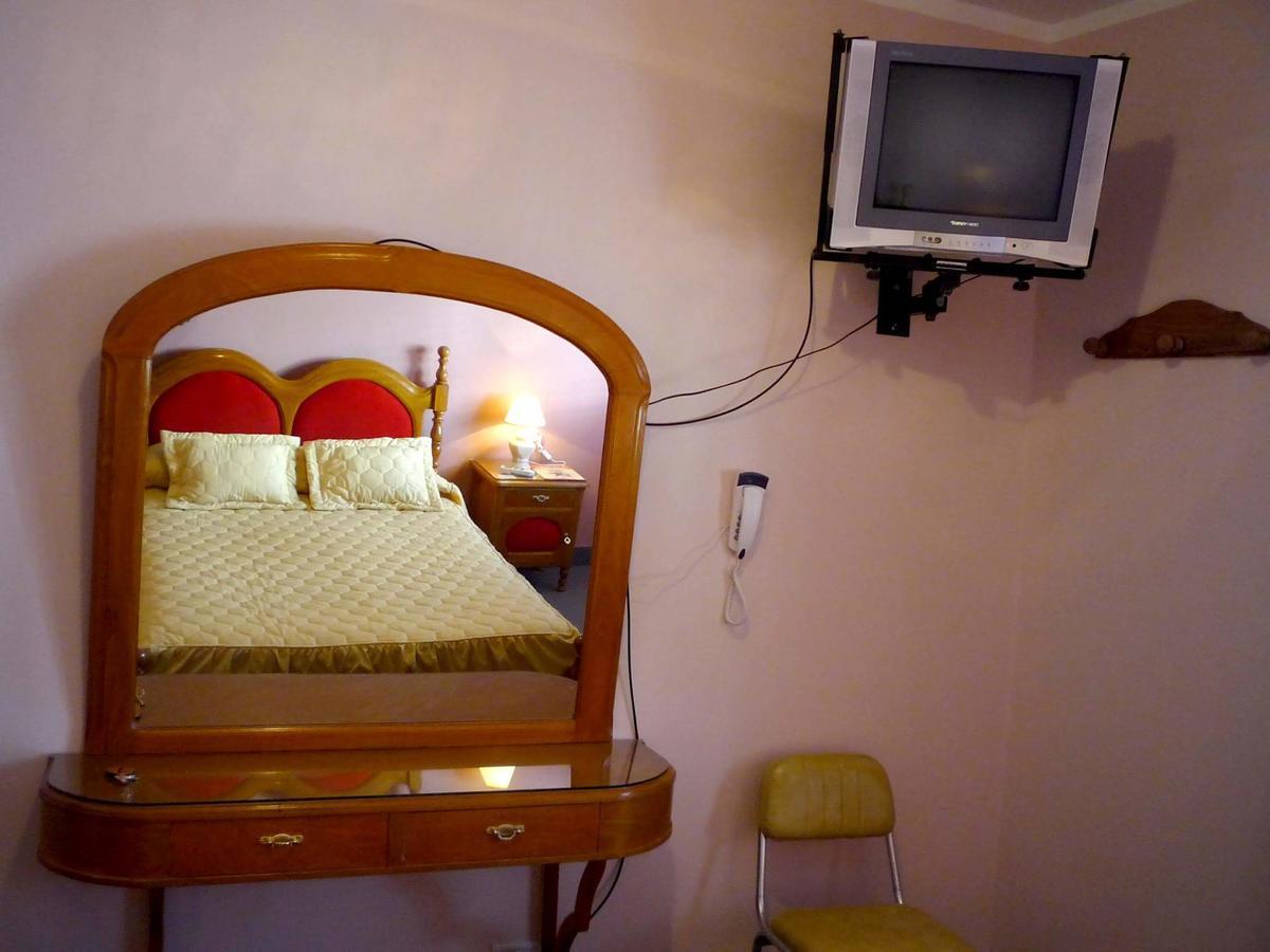Hotel Las Rosas 살타 외부 사진